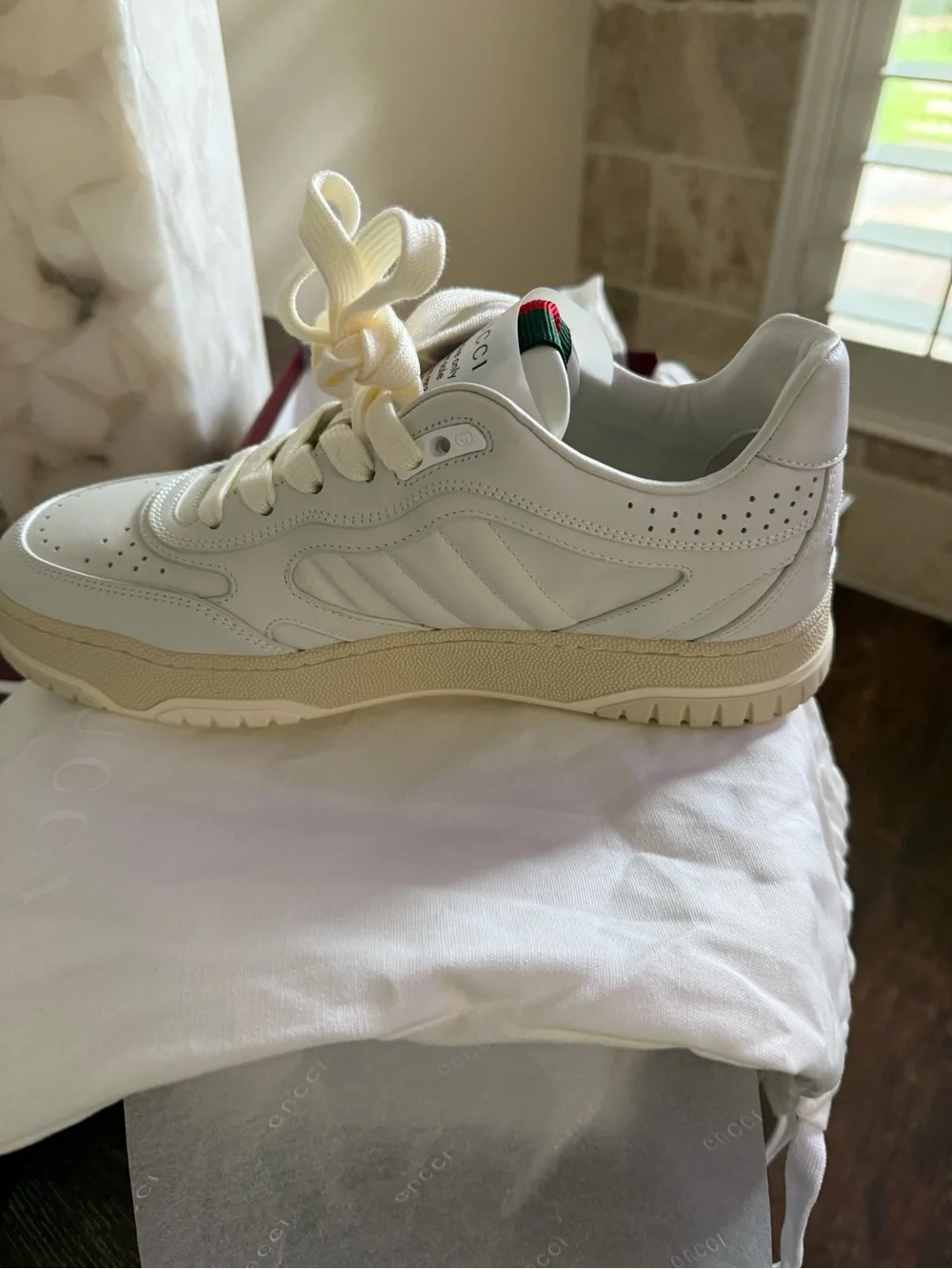 Gucci men leather